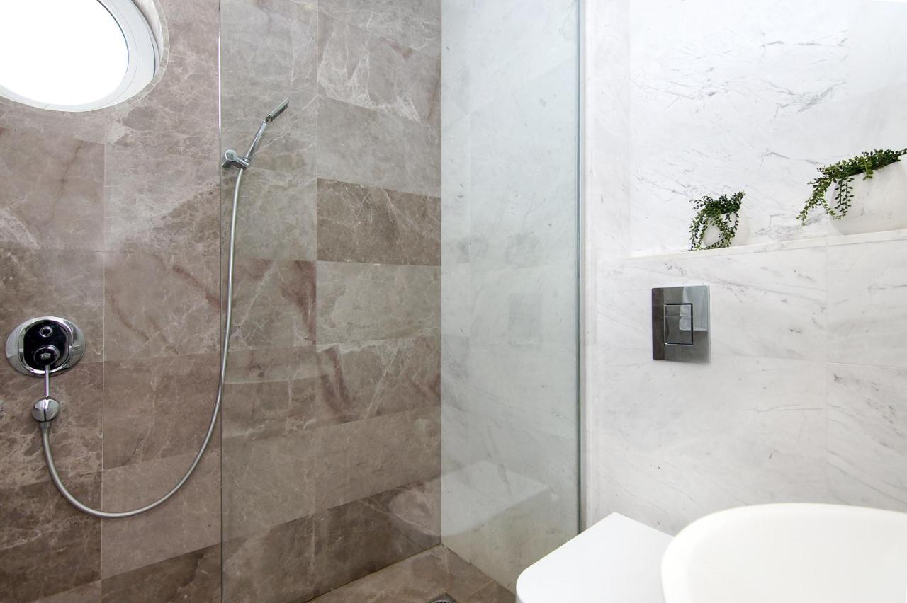 Apartment Josephine - Beachfront Protaras Exterior photo